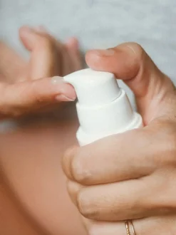 Łagodzący wegański balsam na sutki Suté