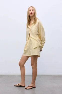 Alheli Woman Short Mimosa Yellow Stripes