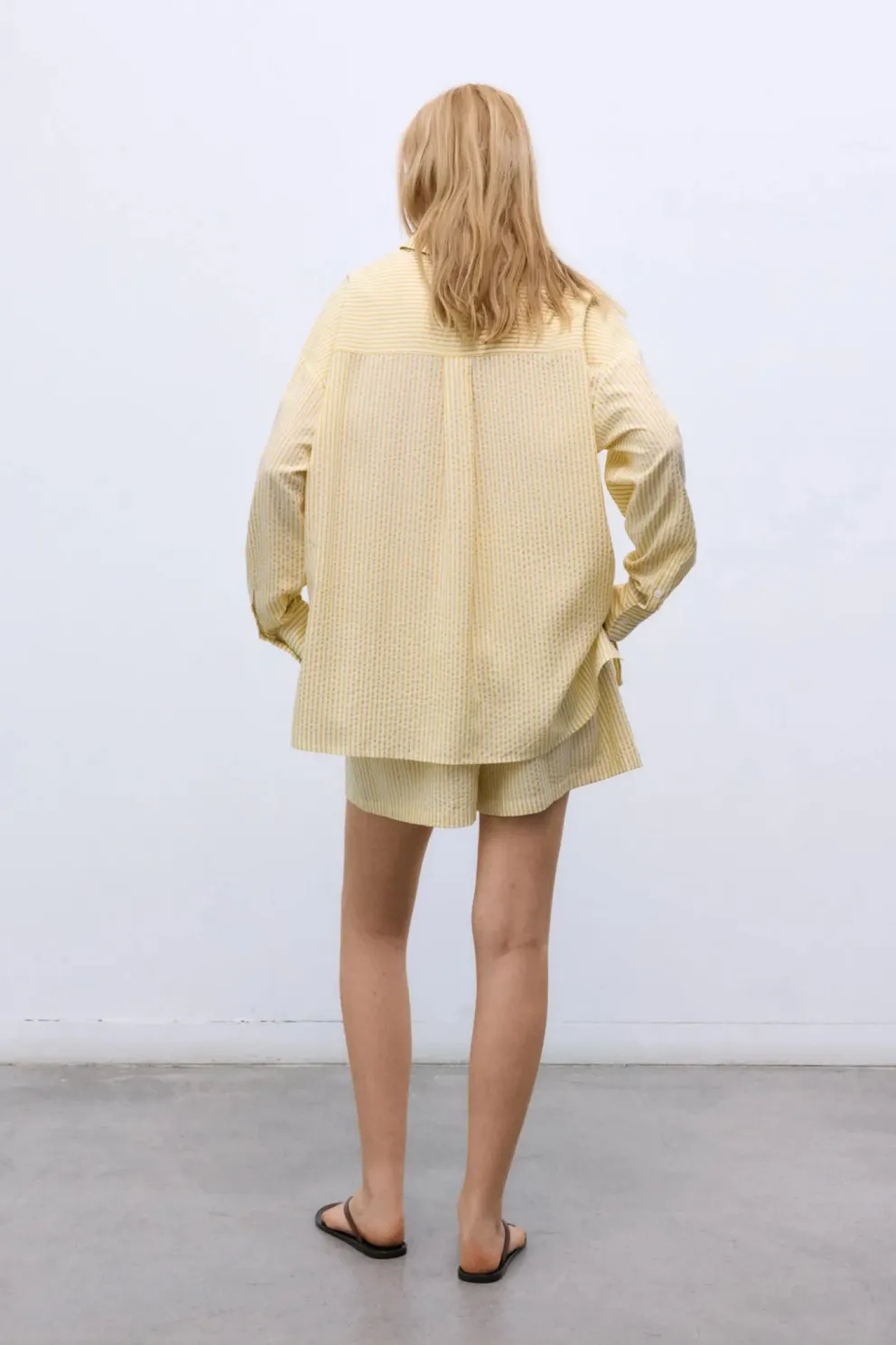 Alheli Woman Short Mimosa Yellow Stripes