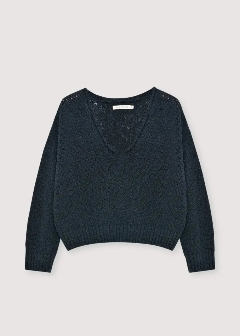Alpina Woman Jumper Midnight Black