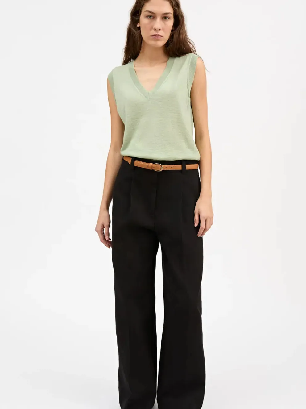 Amara v-neck vest