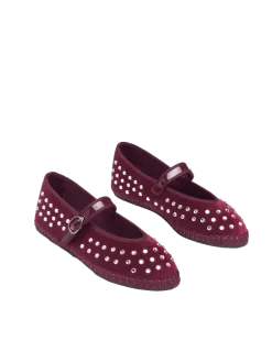Buty Mae