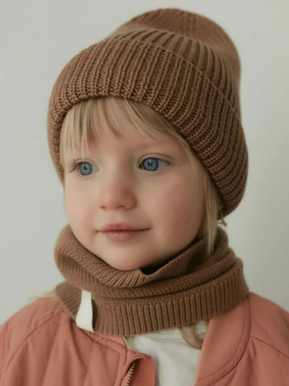 Cienki komin z wełny merino Fine Loop Scarf
