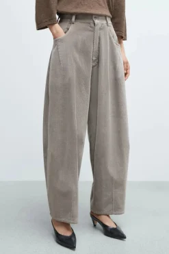 Corduroy Baggy pants