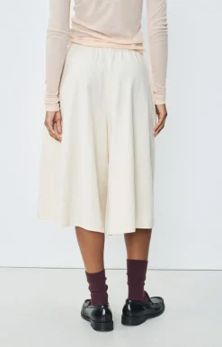 Damskie bermudy Jubyk