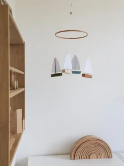 Dekoracyjny mobil Sailboats