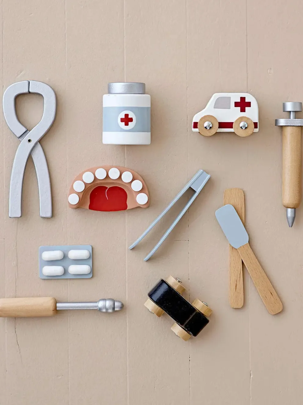 drewniany zestaw małego dentysty Eleo Dentist Play Set