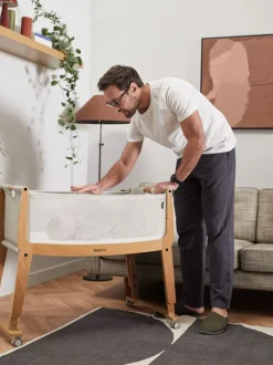 Łóżeczko dostawne na kółkach SnuzPod Studio