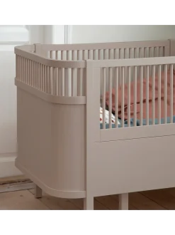 Łóżeczko rosnące z dzieckiem