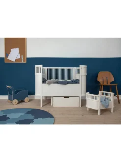 Łóżeczko rosnące z dzieckiem