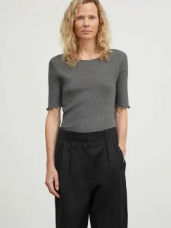 Edie Tee