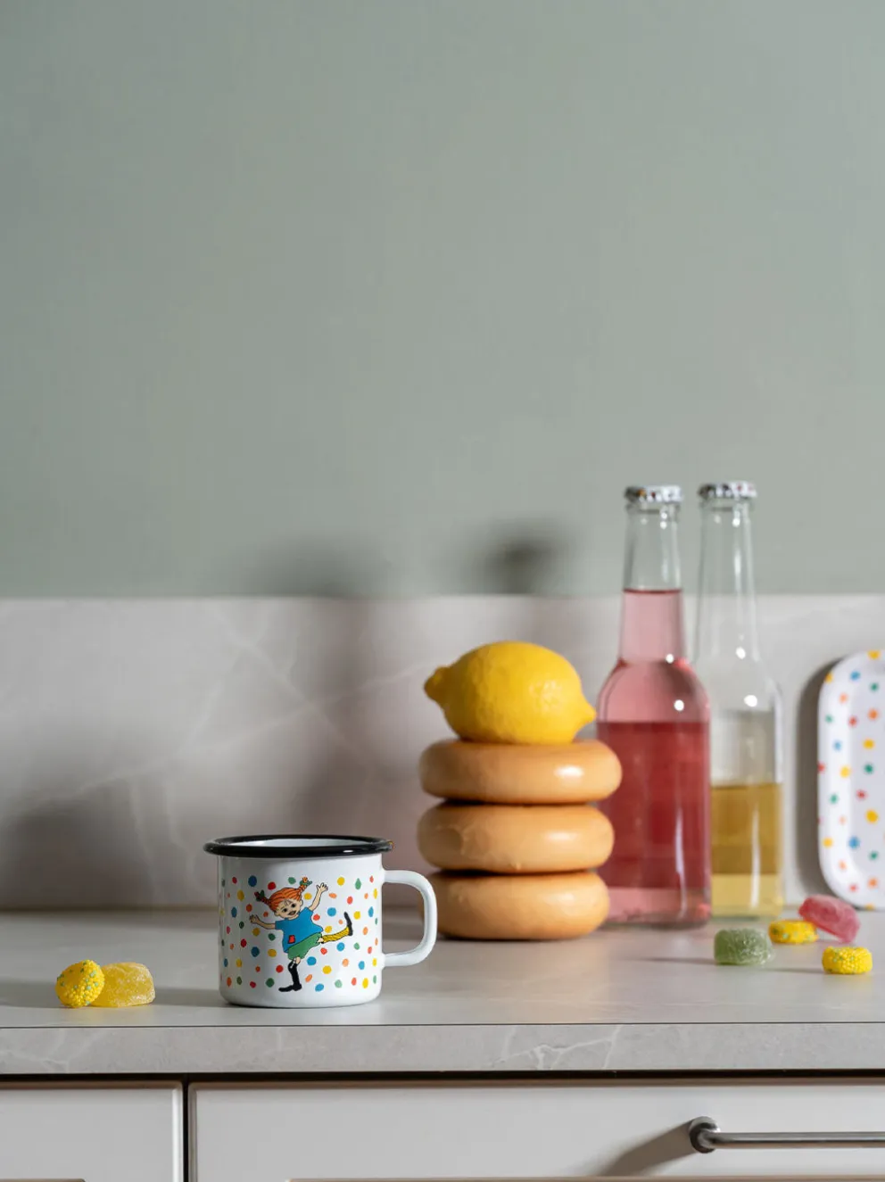 Emaliowany kubek retro Pippi 2.5 dl