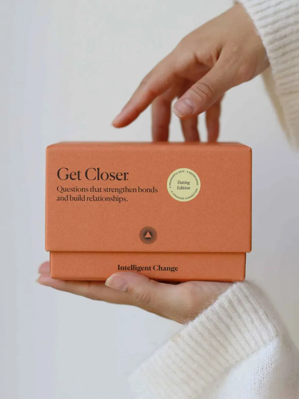 gra karciana Let’s Get Closer