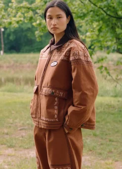 Kit embroidery jacket