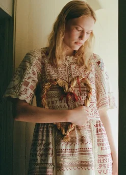 Kit embroidery midi dress