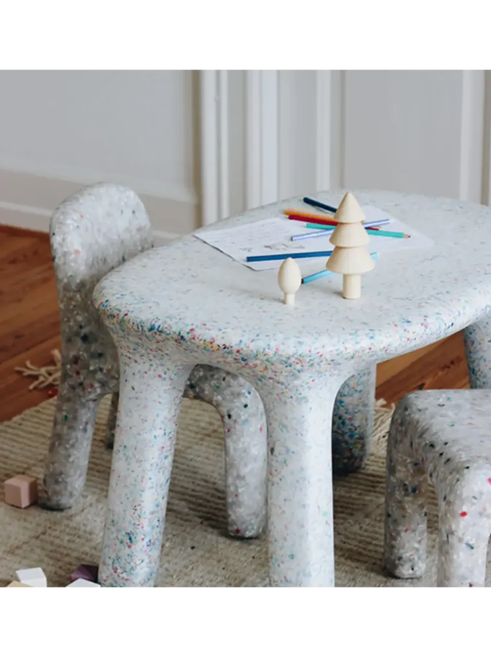 krzesło z eko tworzywa Charlie Chair