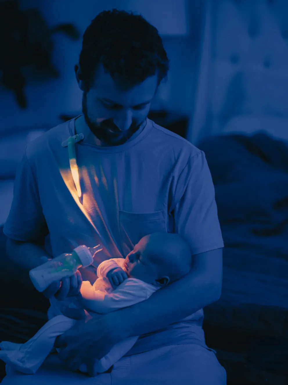 Lampka nocna z klipsem nie zaburzająca fazy snu