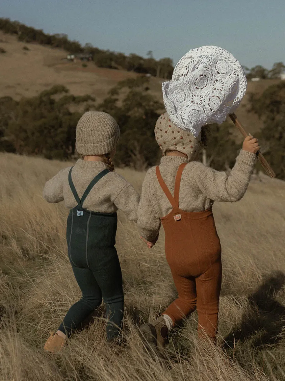 legginsy z wełną merino na szelkach w stylu vintage