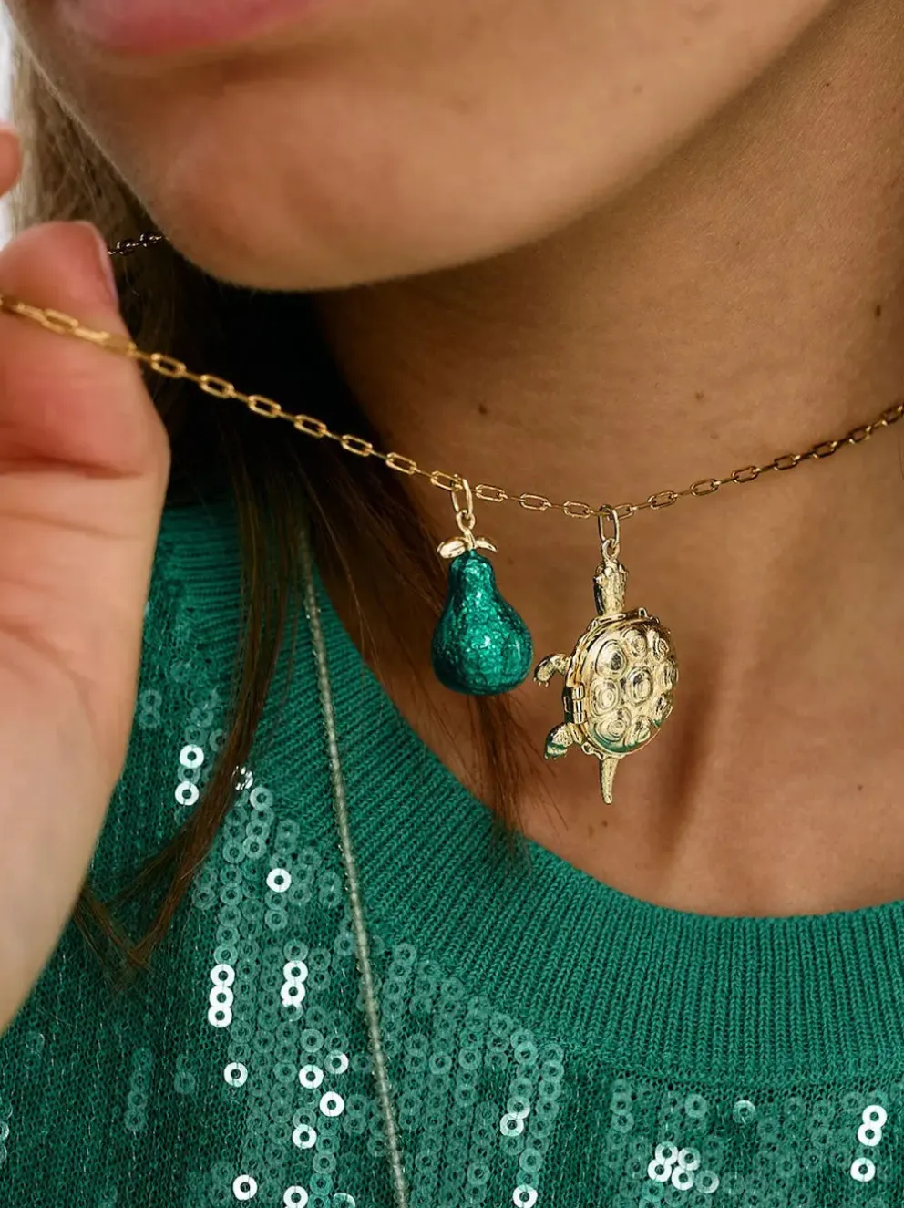Medalion Whispering Turtle Charm