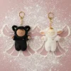 Miękki breloczek Cozy Keychain