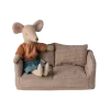 Miniaturowa kanapa dla myszek