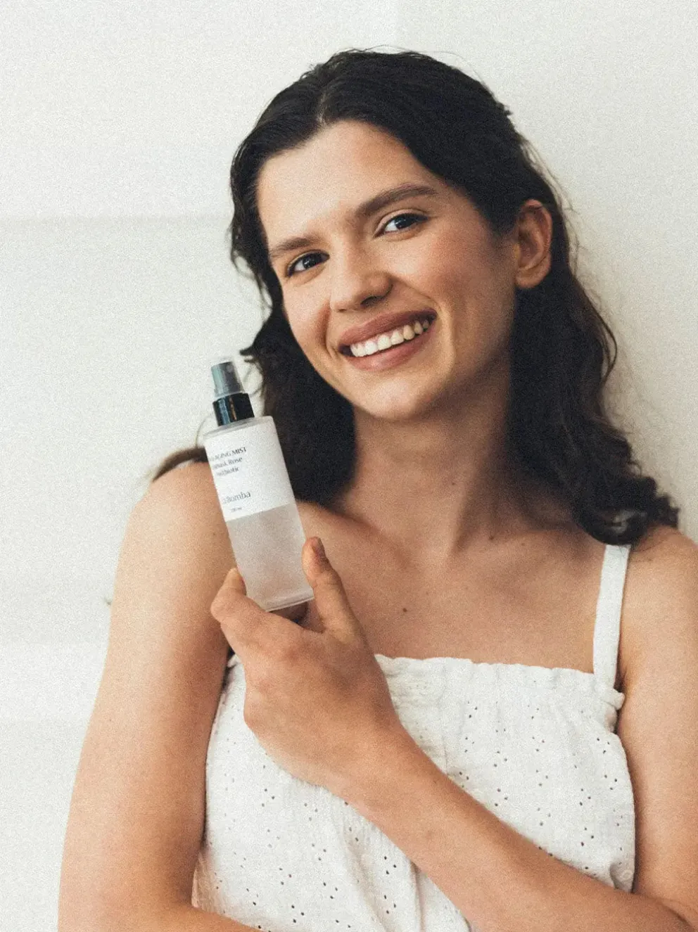 Nawilżająca mgiełka do twarzy Hydrating Mist
