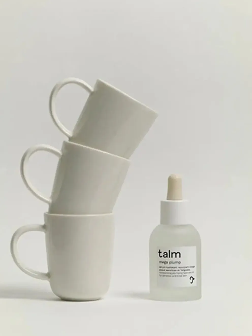 Nawilżająco ujędrniające serum do twarzy Mega Plump