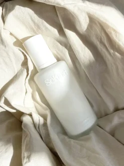 Odżywczy bezzapachowy balsam do ciała Silky Essential