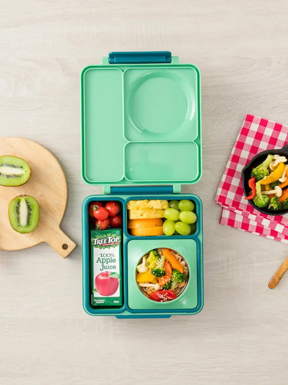 OmieBox lunchbox z termosem i przegródkami