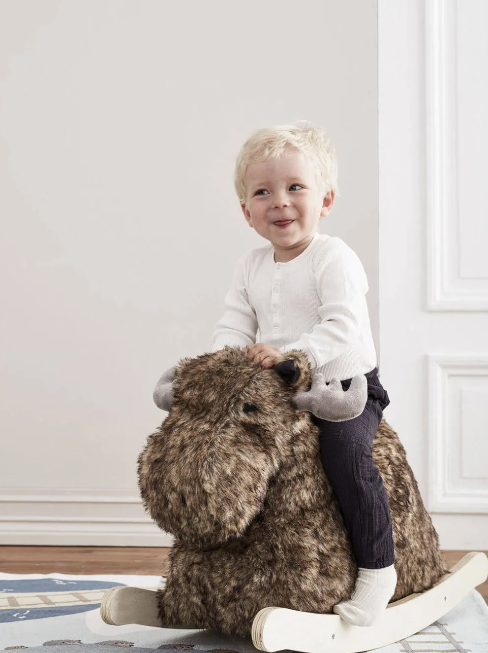 Łoś na biegunach