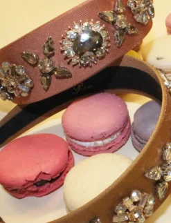 Ozdobna opaska do włosów z kryształami Caren Headband