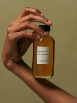 Perfumowany olejek do ciała No. 04
