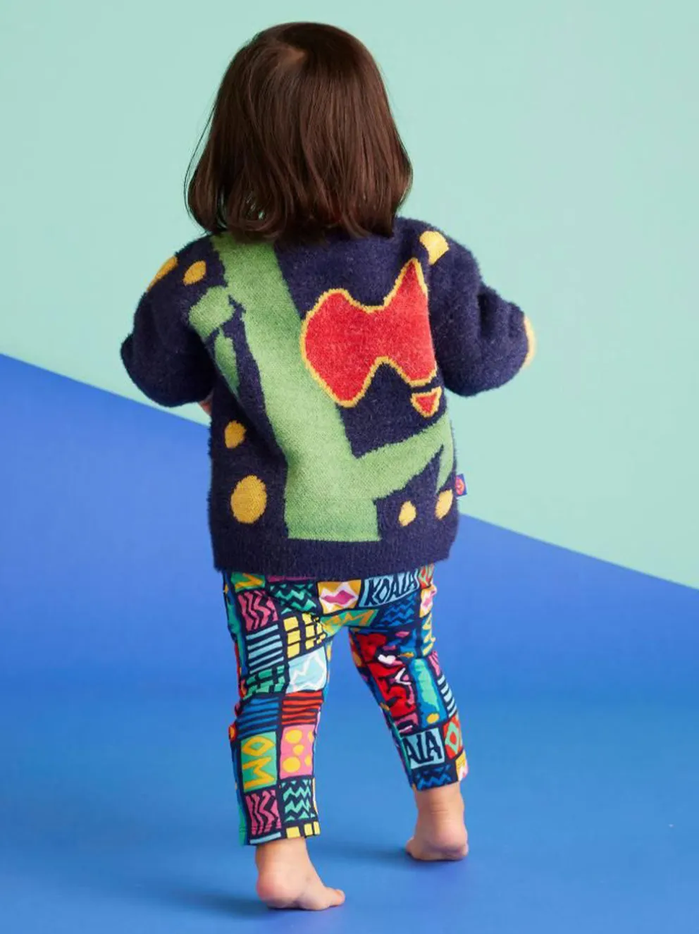 Sweter z kolorowym wzorem