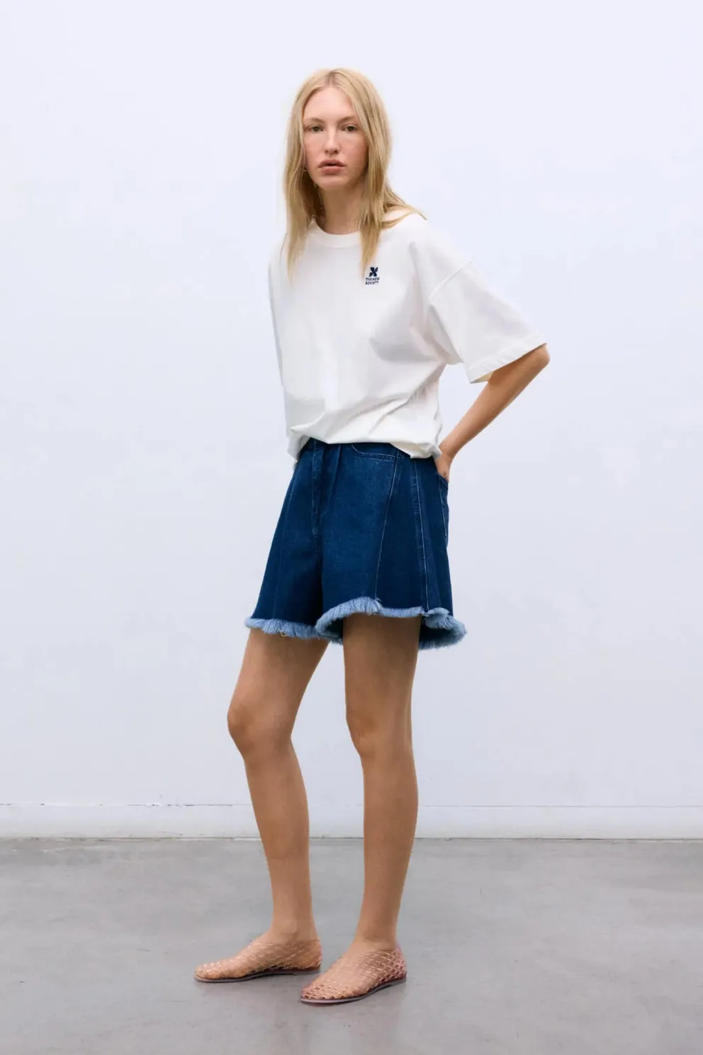 TNS Denim Woman Short Indigo Denim