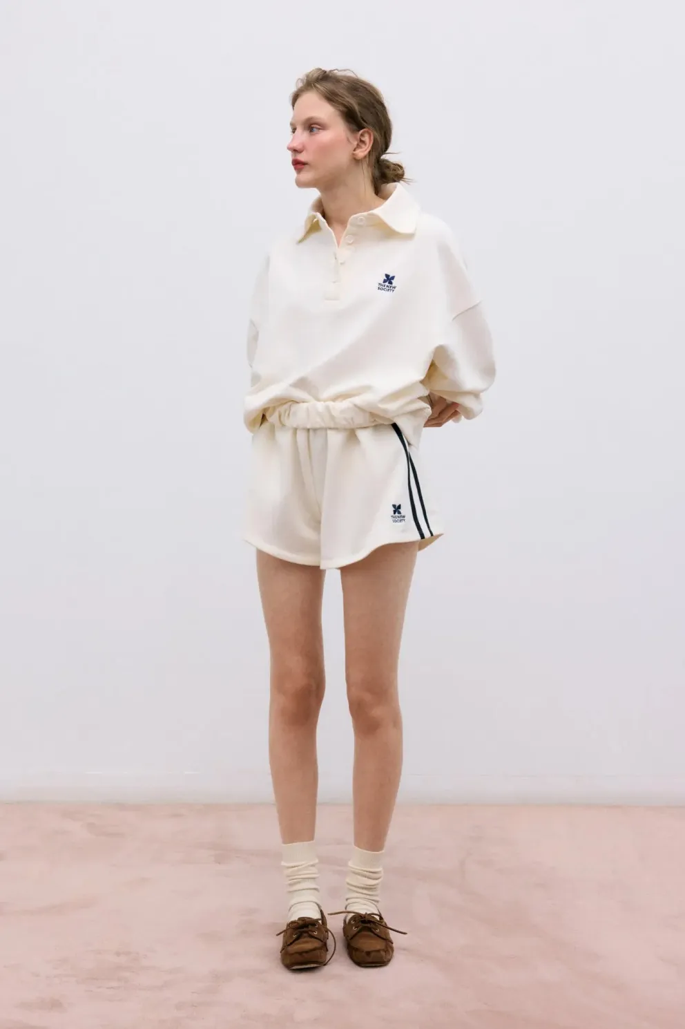 TNS Logo Woman Short Ecru