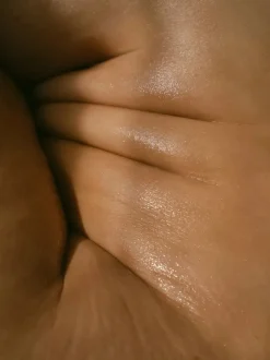 Ujędrniający olejek do ciała przeciw rozstępom Belly Oil