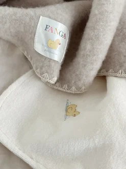 Wełniany kocyk niemowlęcy Fanga Erba