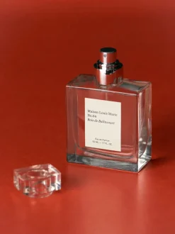 Woda perfumowana No. 04