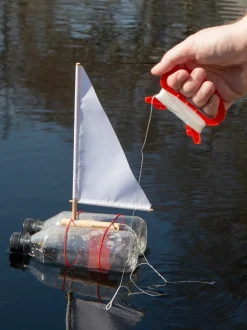 Zestaw majsterkowicza Huckleberry Make Your Own Sailboat